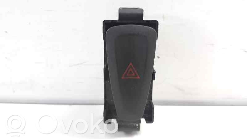 Dacia Dokker Comutator lumini pericol 