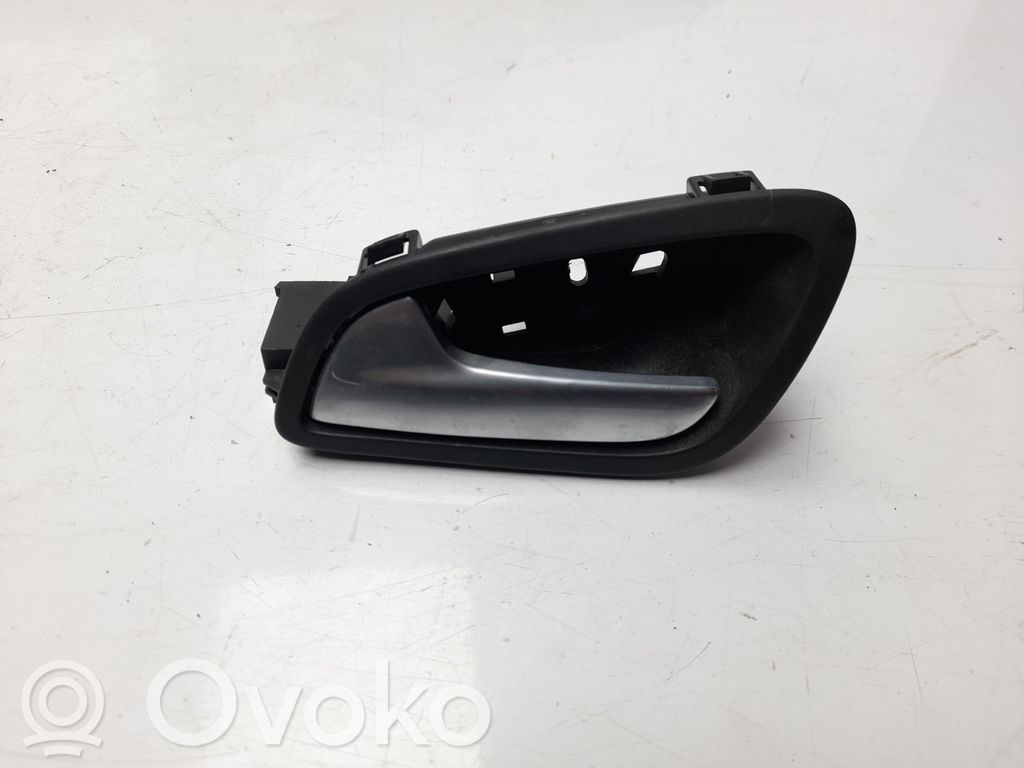 Manecilla interna puerta delantera   ET76R22601,ET76R22601
