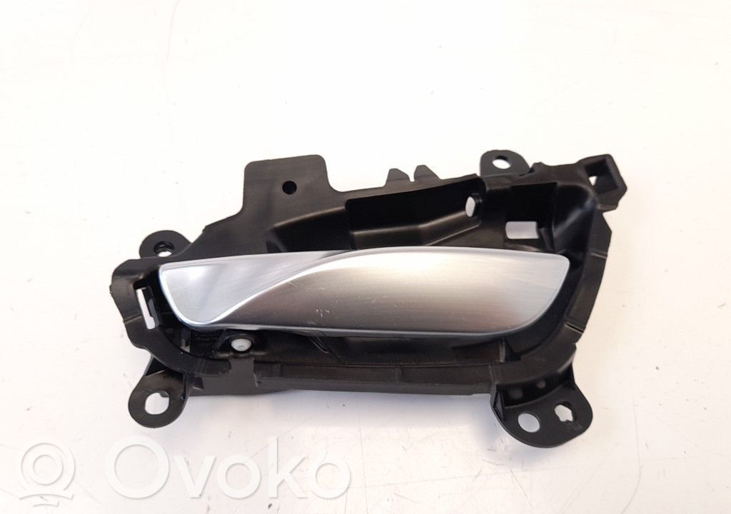 Manecilla interna puerta delantera   51417240411