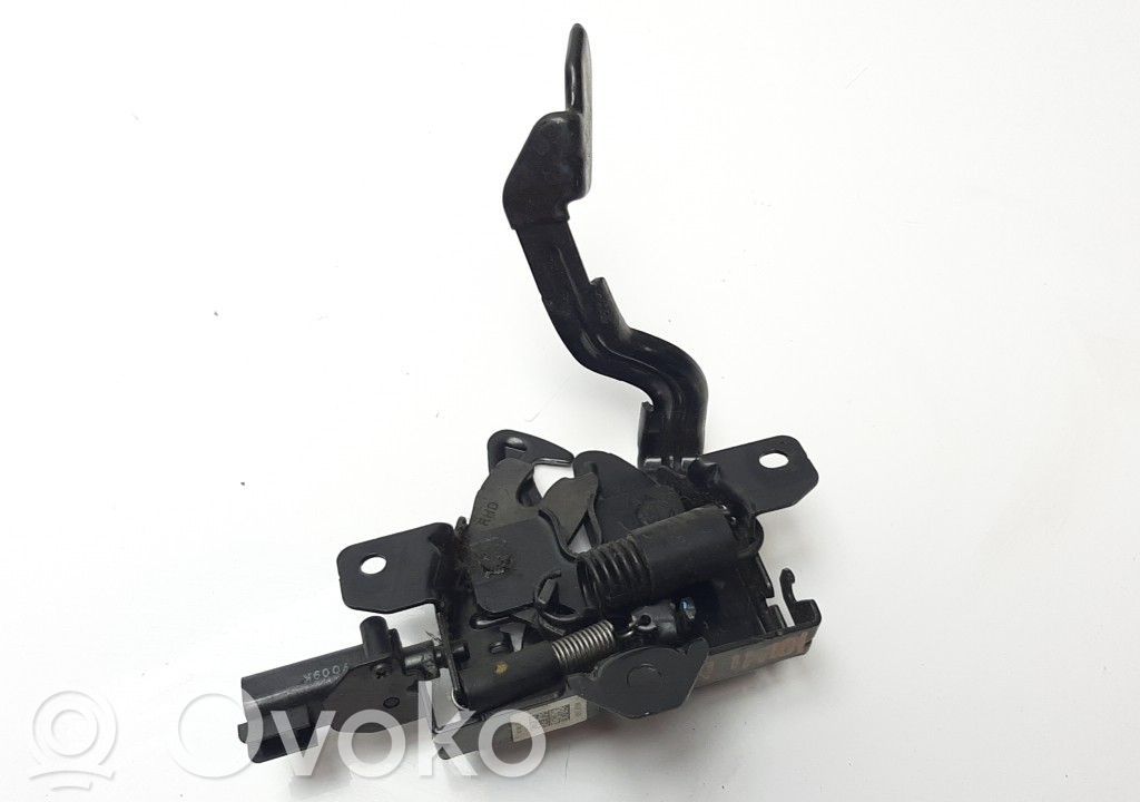 KIA Rio Tie down hook / loop 
