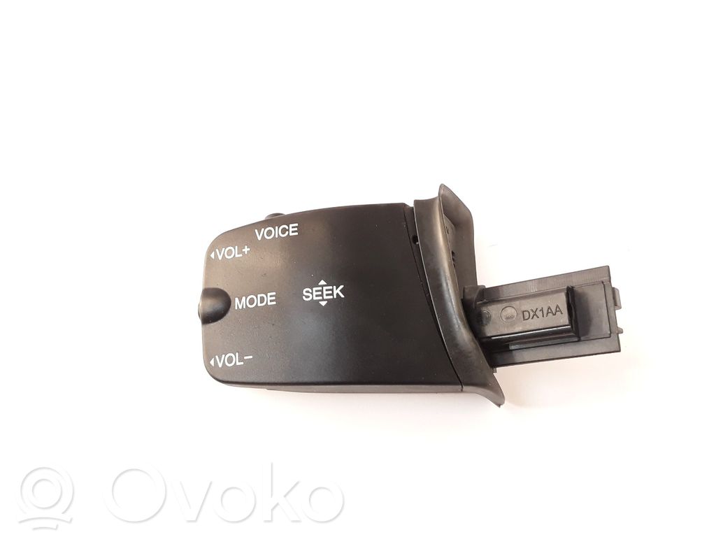 Ford Focus Interruptores/botones de la columna de dirección 