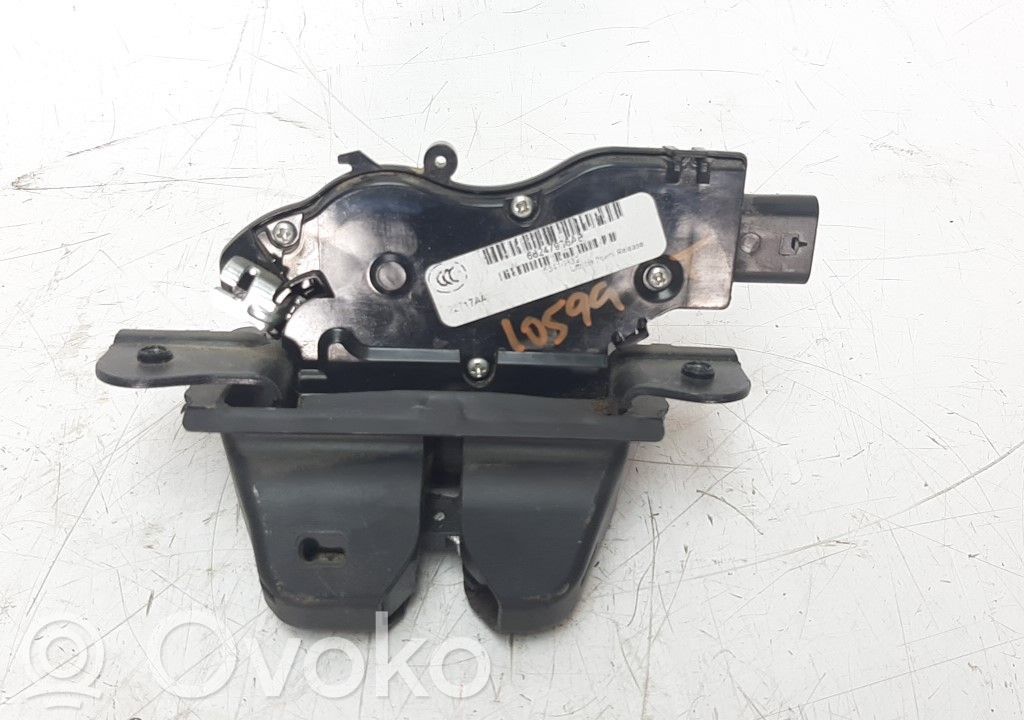 Jeep Compass Tailgate lock latch 