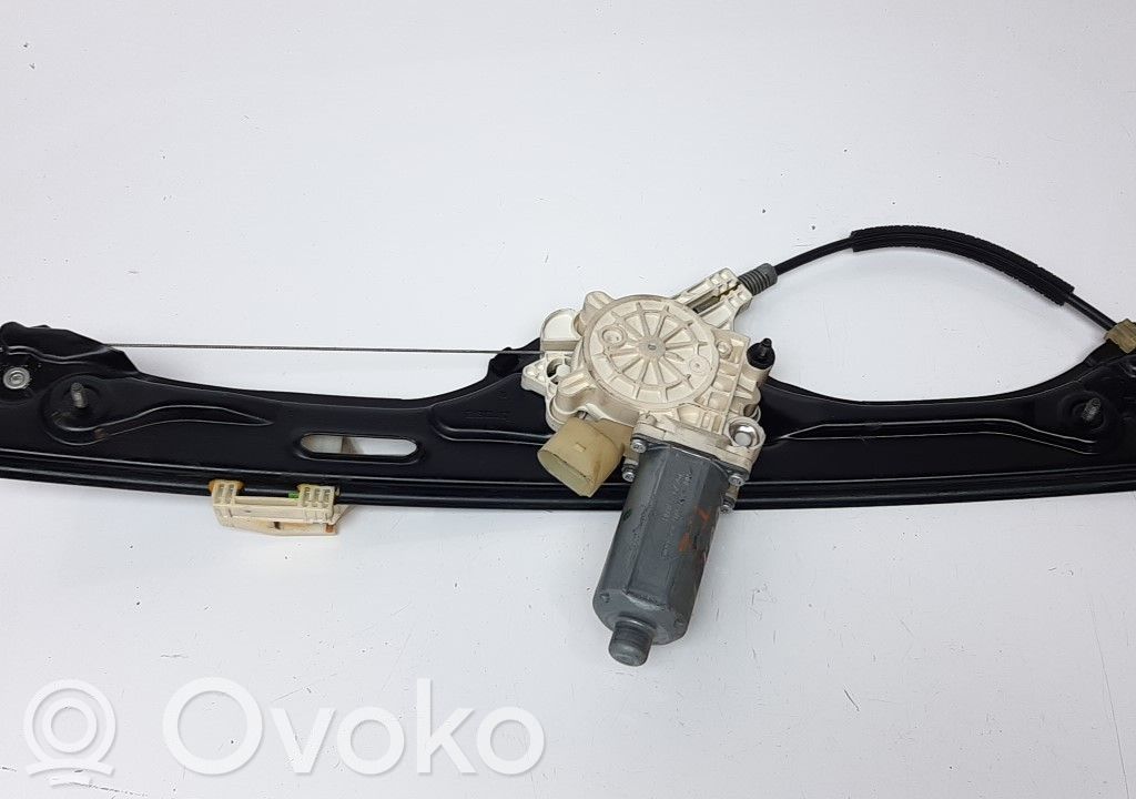 BMW X5 E70 Meccanismo di sollevamento del finestrino posteriore senza motorino