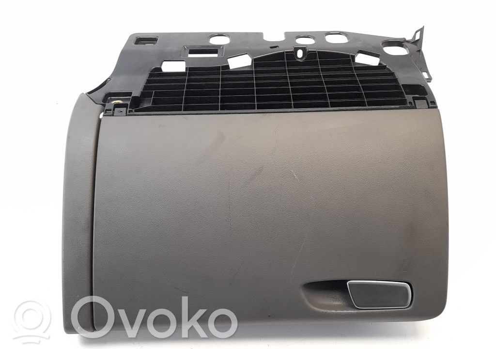 Handschuhfach   8K1857035,8K1857035