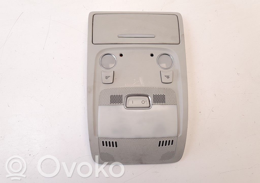 Otras luces interiores   8T0947135B,8T0947135B