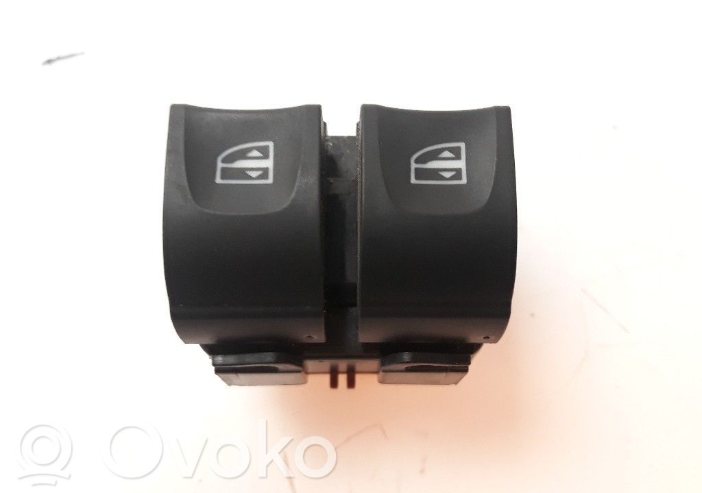 Electric window control switch   254113300R,IAF340017