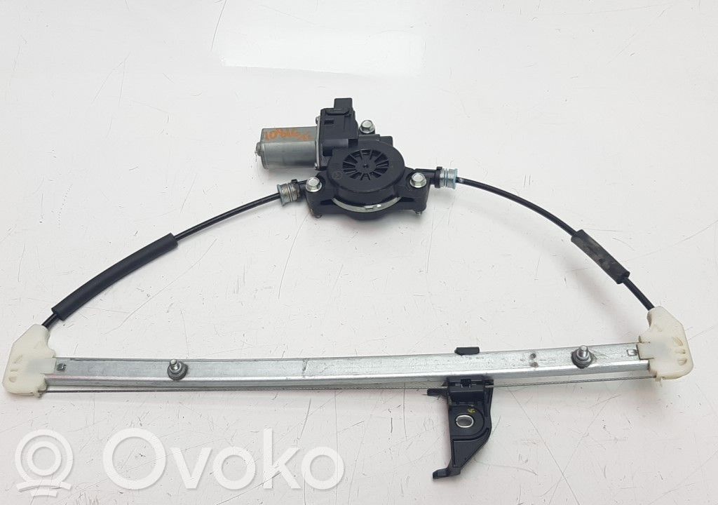 Mazda 2 Rear window lifting mechanism without motor 