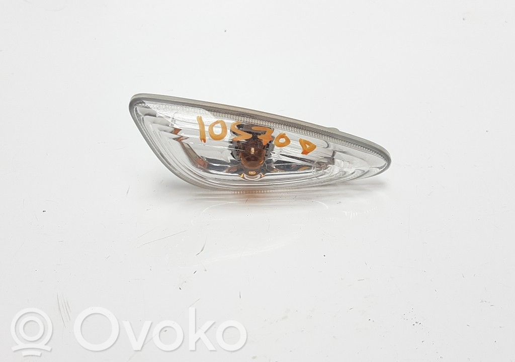 KIA Picanto Third/center stoplight 