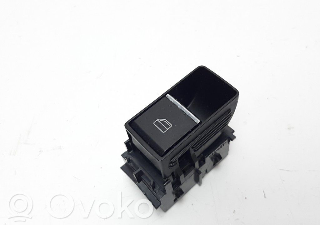 Electric window control switch   BDGF66370