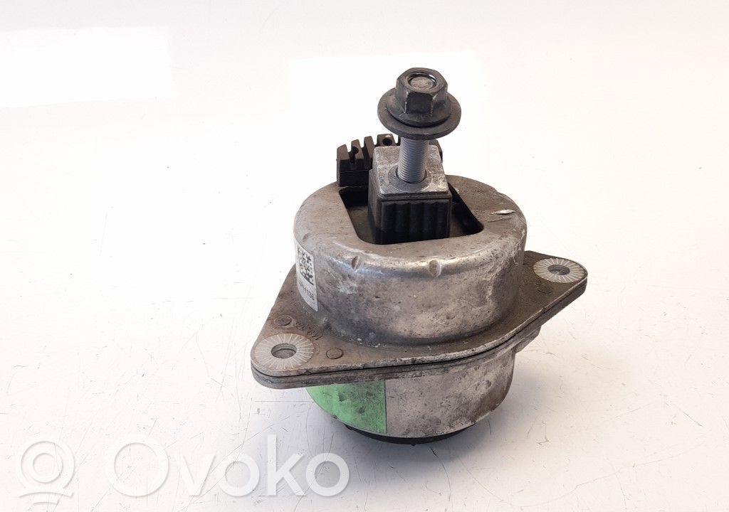 Alfa Romeo Giulia Engine mount bracket 