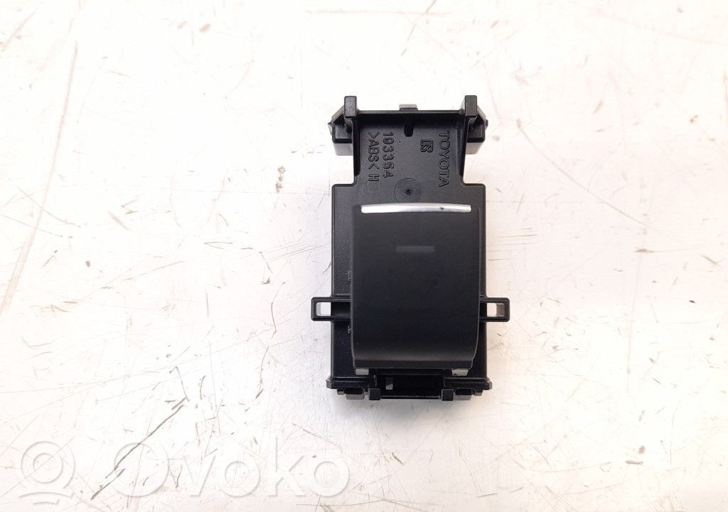 Toyota Corolla E160 E170 Electric window control switch 