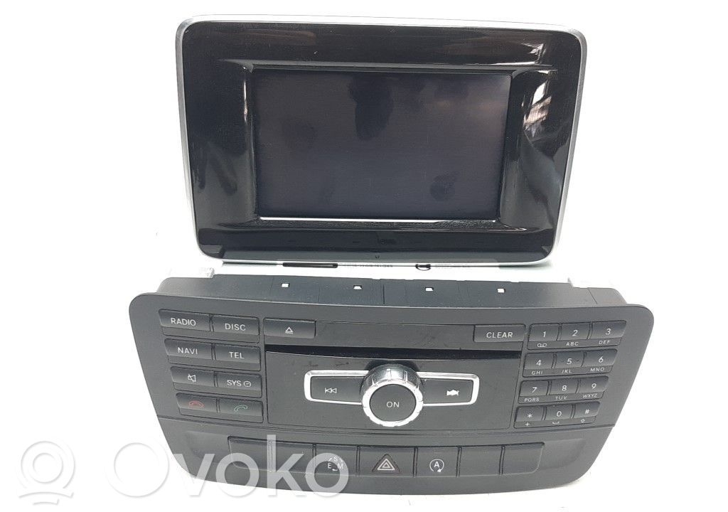 Mercedes-Benz A W176 Unitate principală radio/CD/DVD/GPS