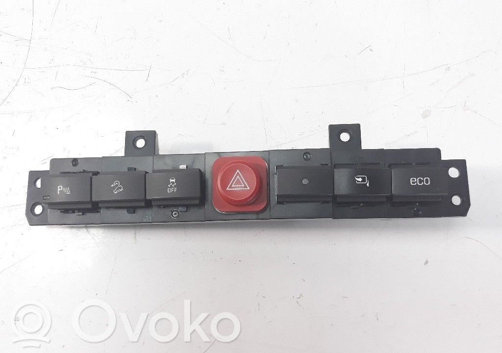 Opel Antara Hazard light switch 