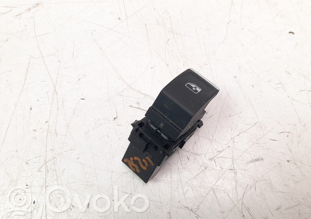 Electric window control switch   5G0959855R