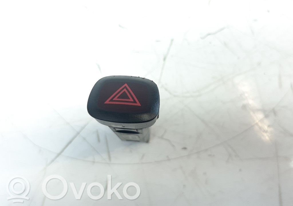 Volvo V40 Botón interruptor de luz de peligro 