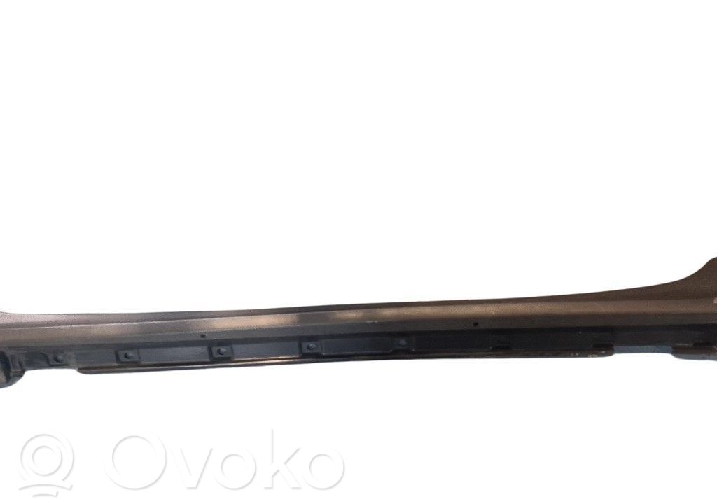 Suzuki Swift III Osłona tylnej klapy 