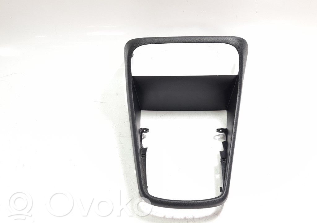 Console centrale   H1BBA045A17AE
