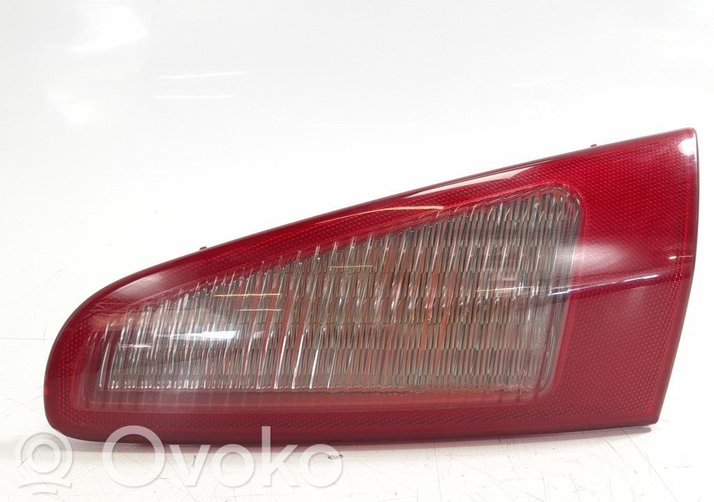 Alfa Romeo 147 Takaluukun takavalot 