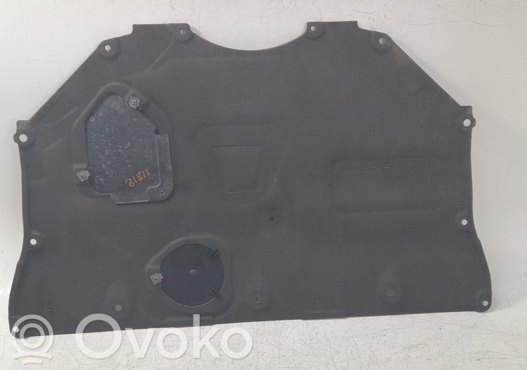 Mazda 3 Engine splash shield/under tray 