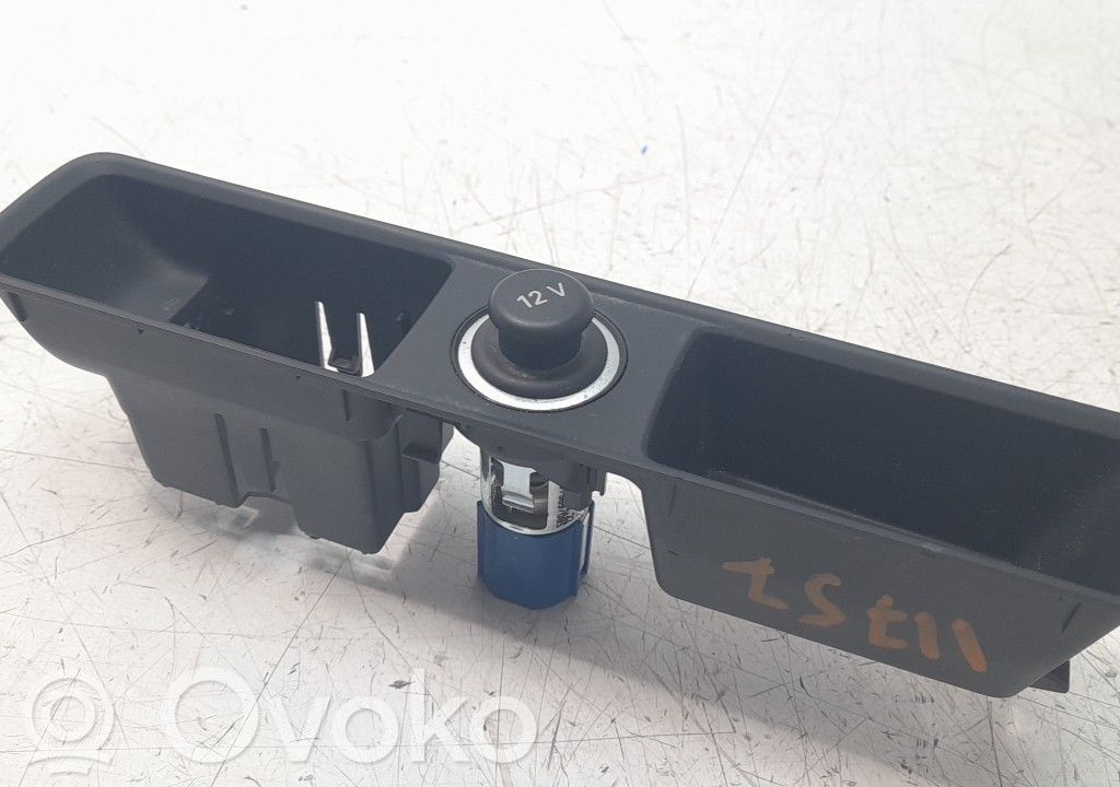 Audi Q3 F3 Capac inferior 