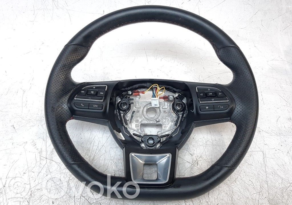 Steering wheel   10473282