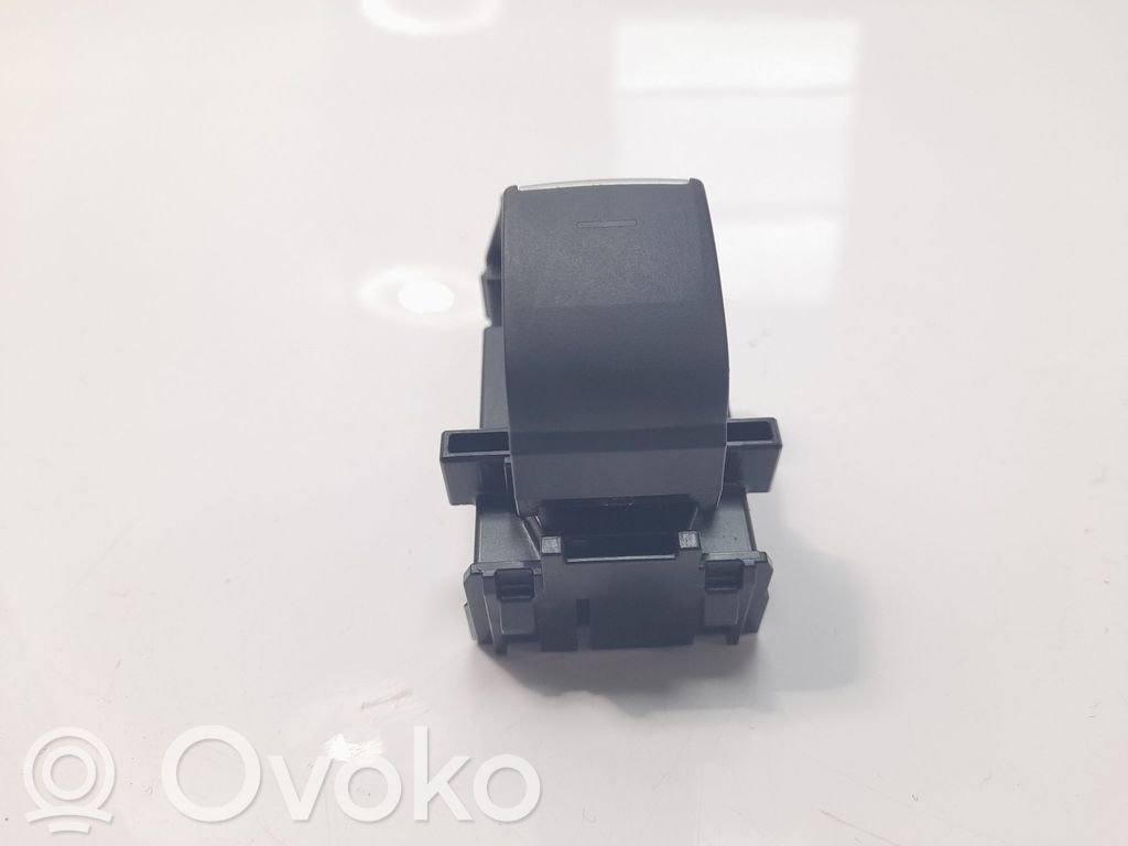 Electric window control switch   8481002250