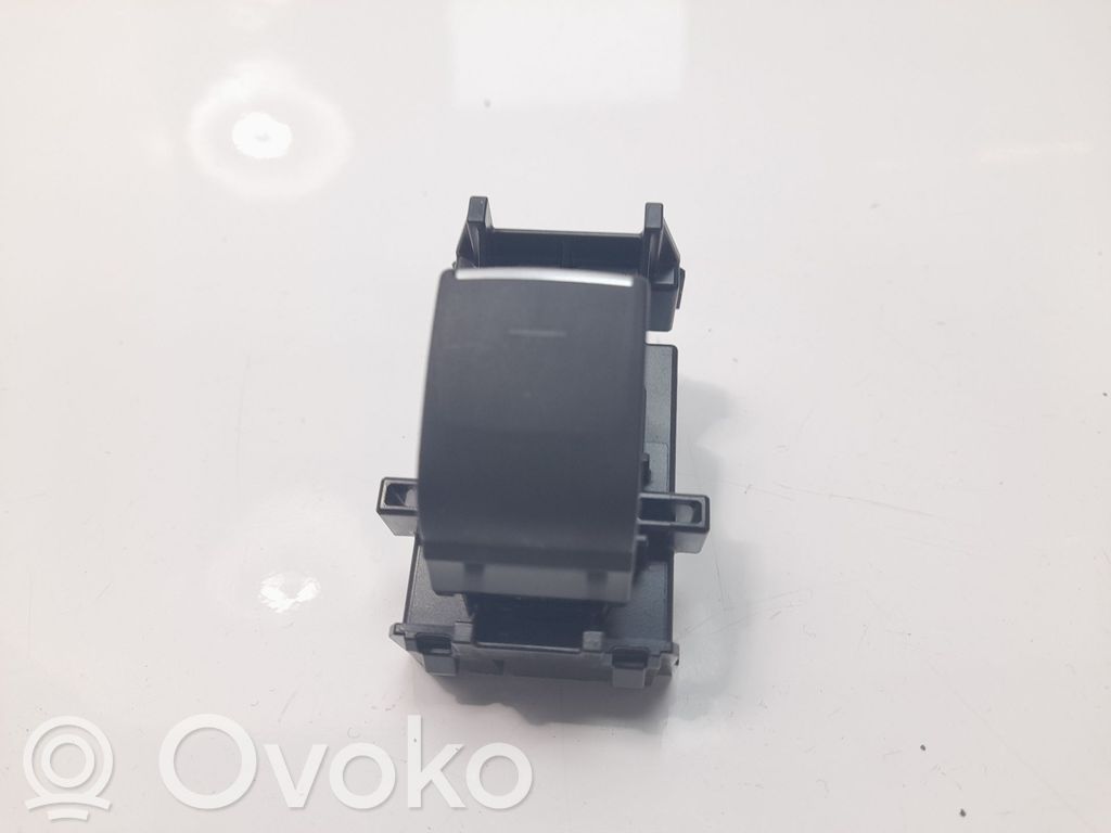 Electric window control switch   8481002250