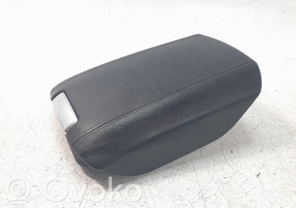 Porsche Cayenne (92A) Armlehne 