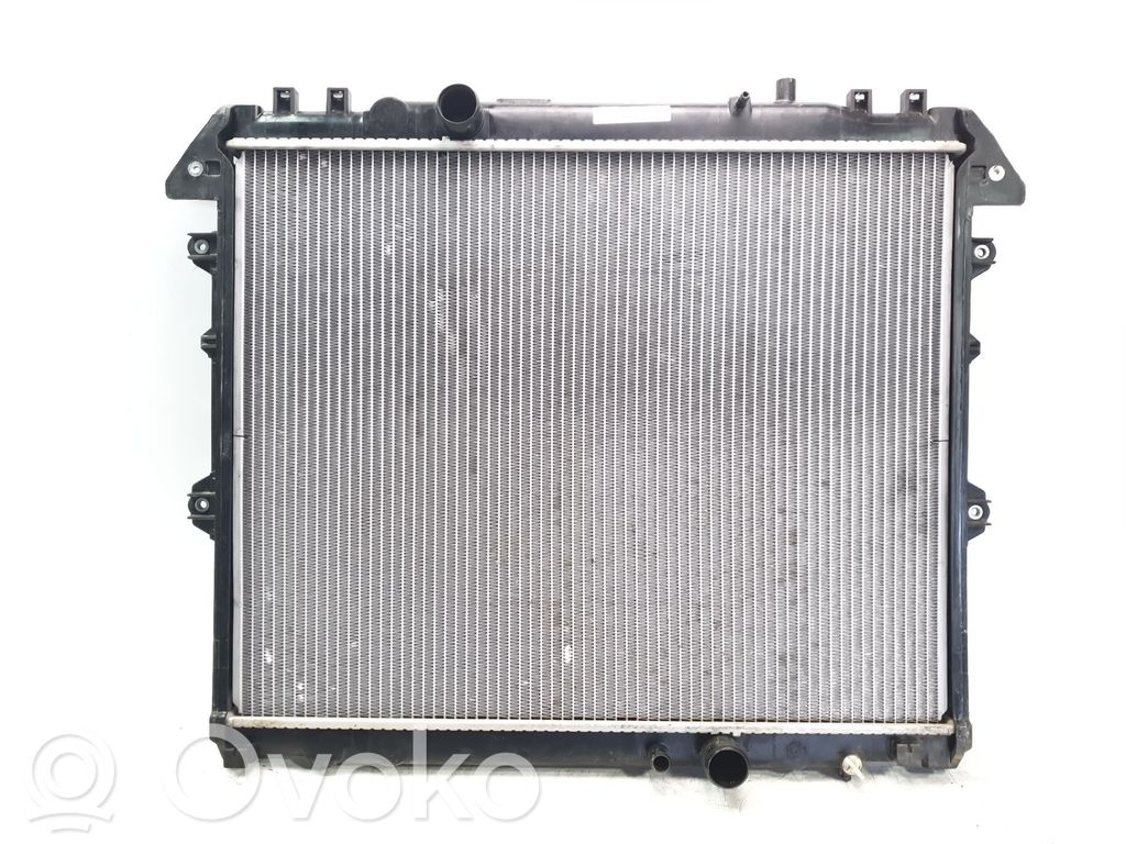 Toyota Hilux (AN10, AN20, AN30) Dzesēšanas šķidruma radiators 