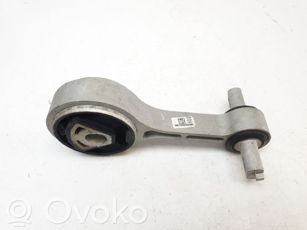 Maserati Ghibli Engine mount bracket 
