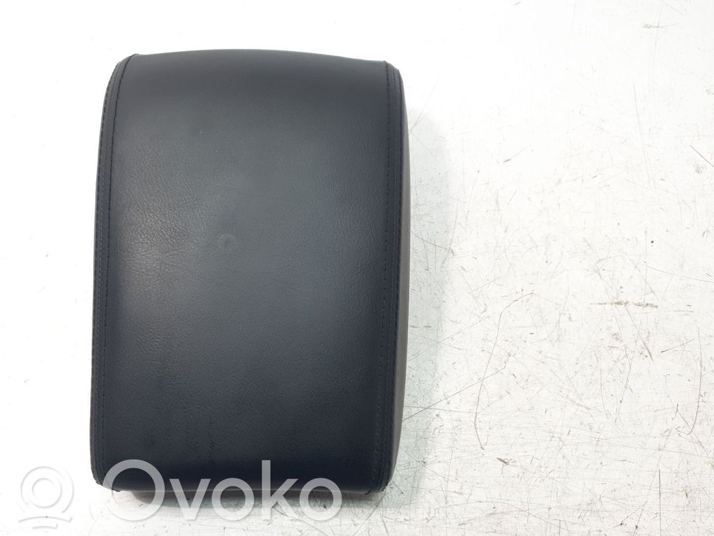 Armrest   GHP964450B02