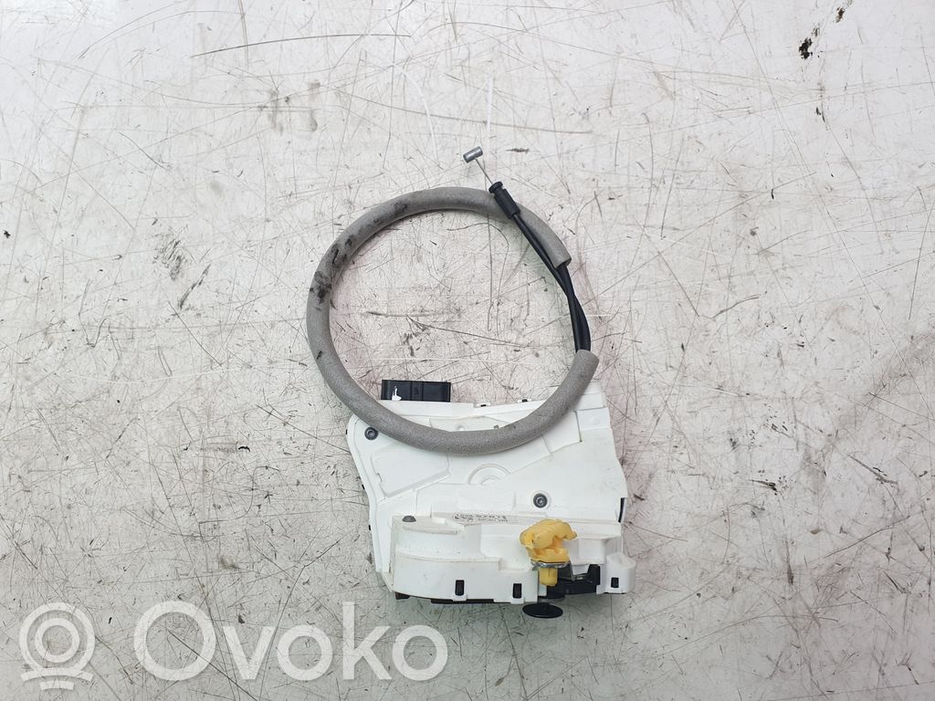 MG MGF Priekšpusē slēdzene 