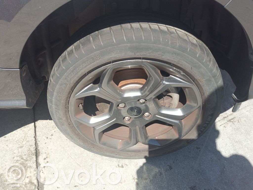 Ford Ecosport R18-alumiinivanne 