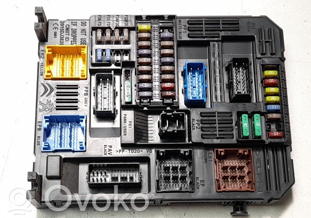 Unidad de control del BSM   RU5T15604BJCC