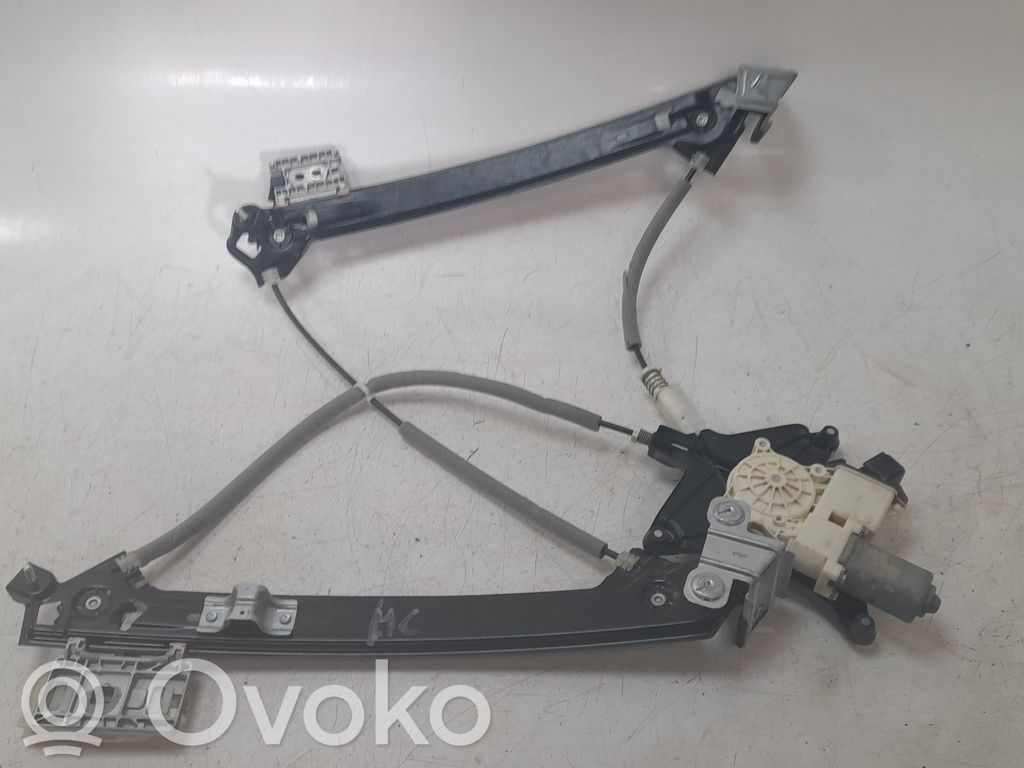 Regulador manual de la ventanilla delantera   MR3B7623201AA
