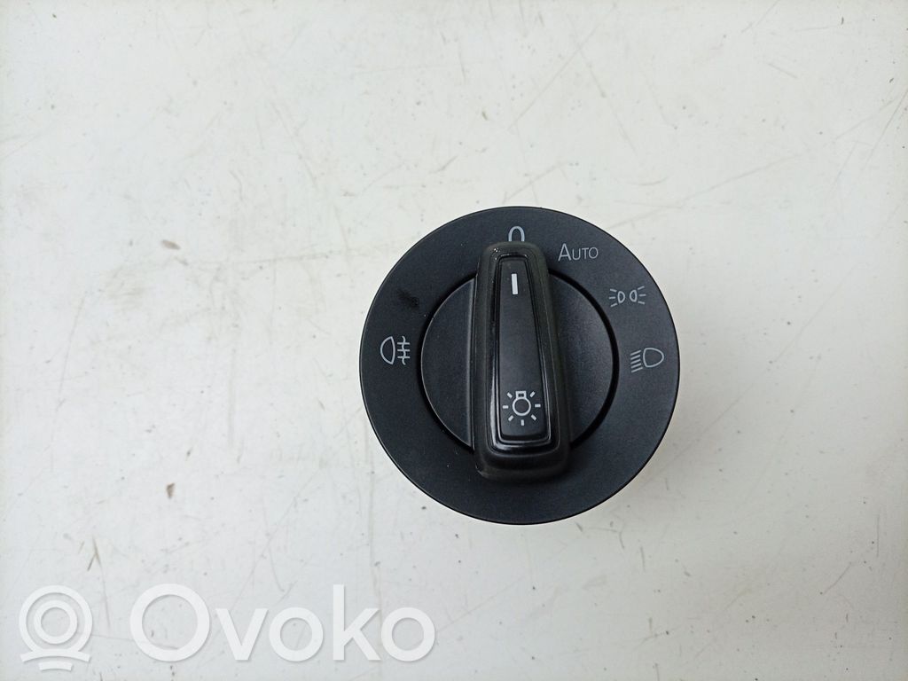 Volkswagen Polo VI Comutator lumini bord