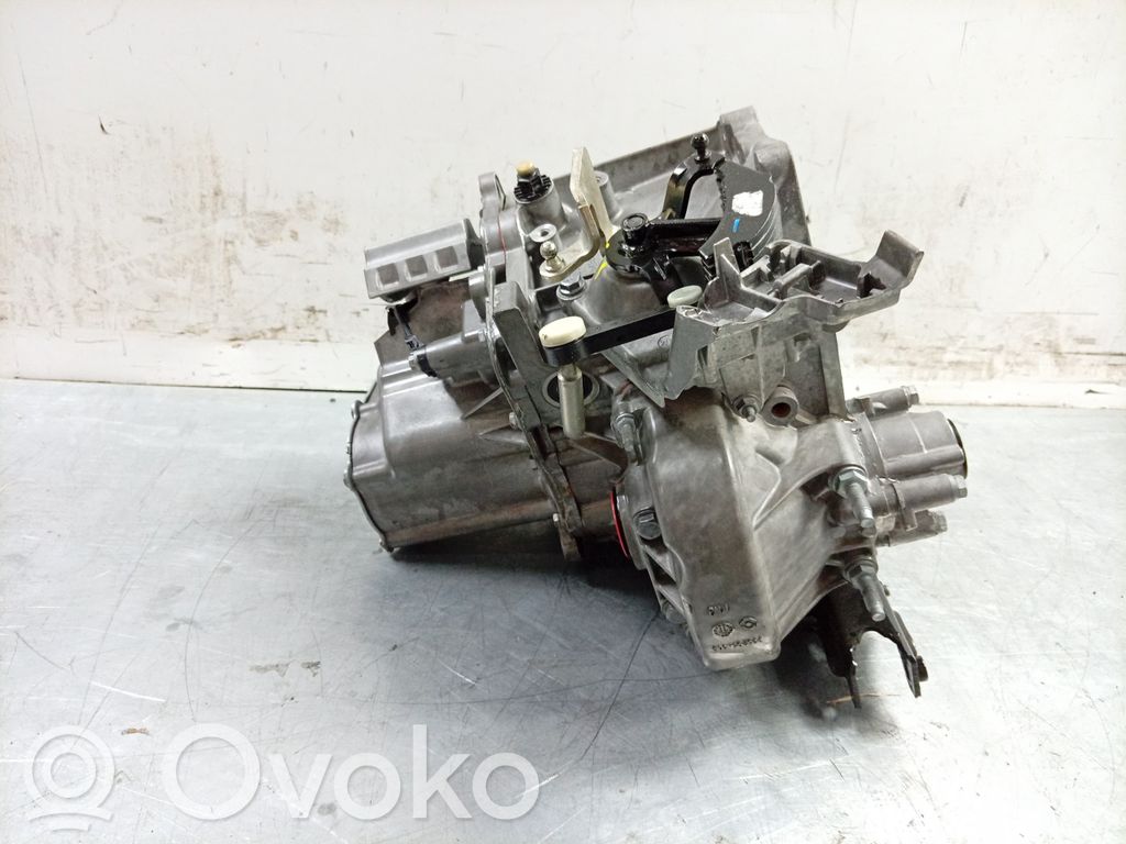 Citroen C3 Pluriel Manual 5 speed gearbox 