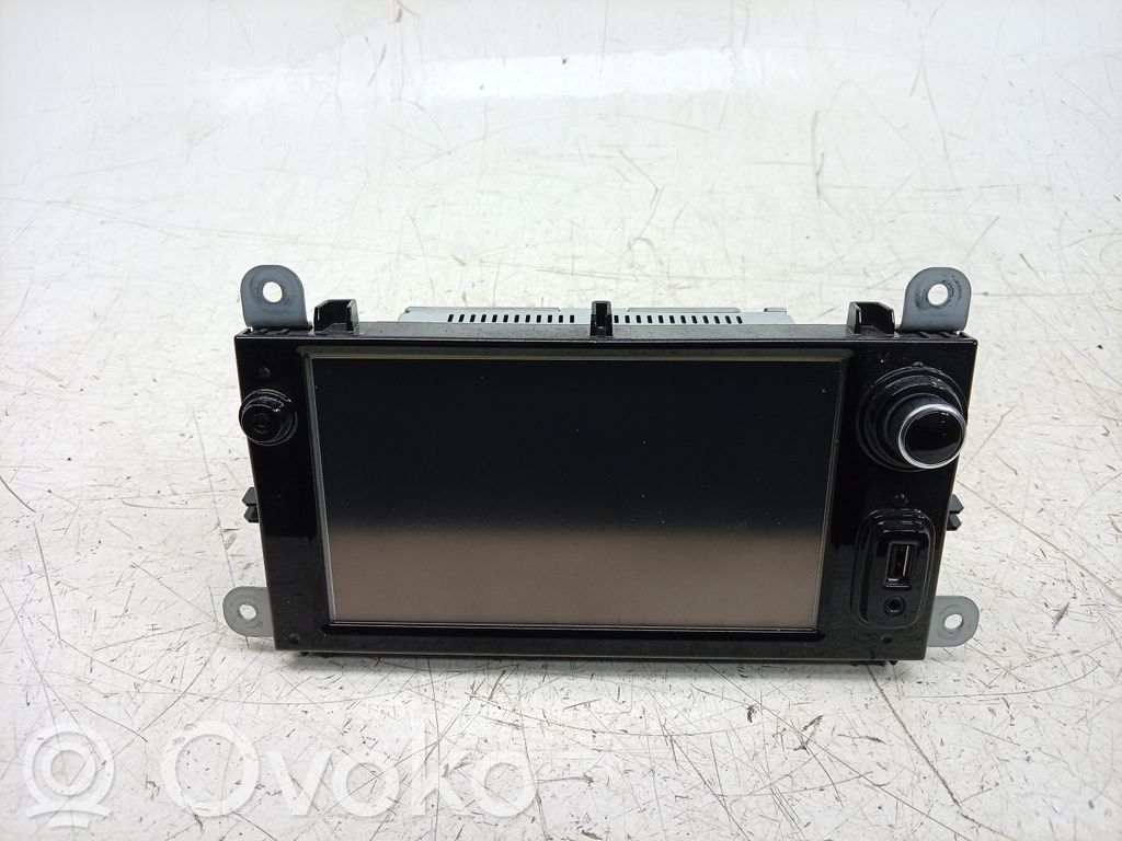 Renault Clio IV Unité principale radio / CD / DVD / GPS