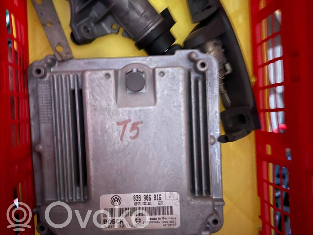 Volkswagen Transporter - Caravelle T5 Engine ECU kit and lock set 