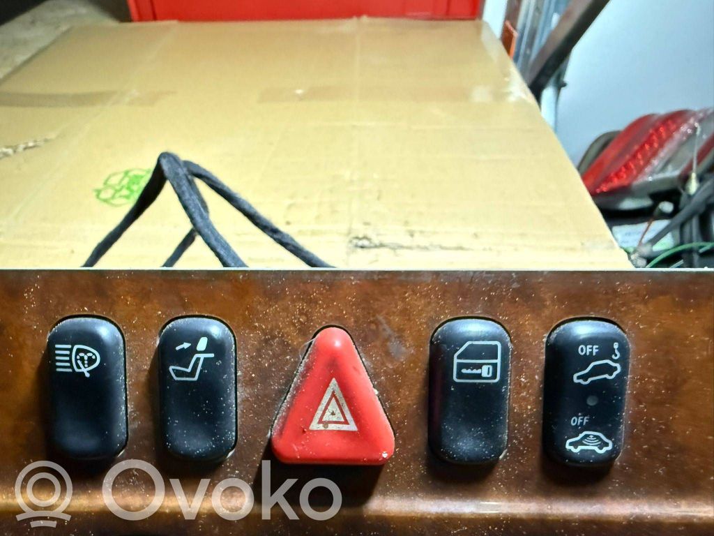 Mercedes-Benz E W210 Climate control unit 