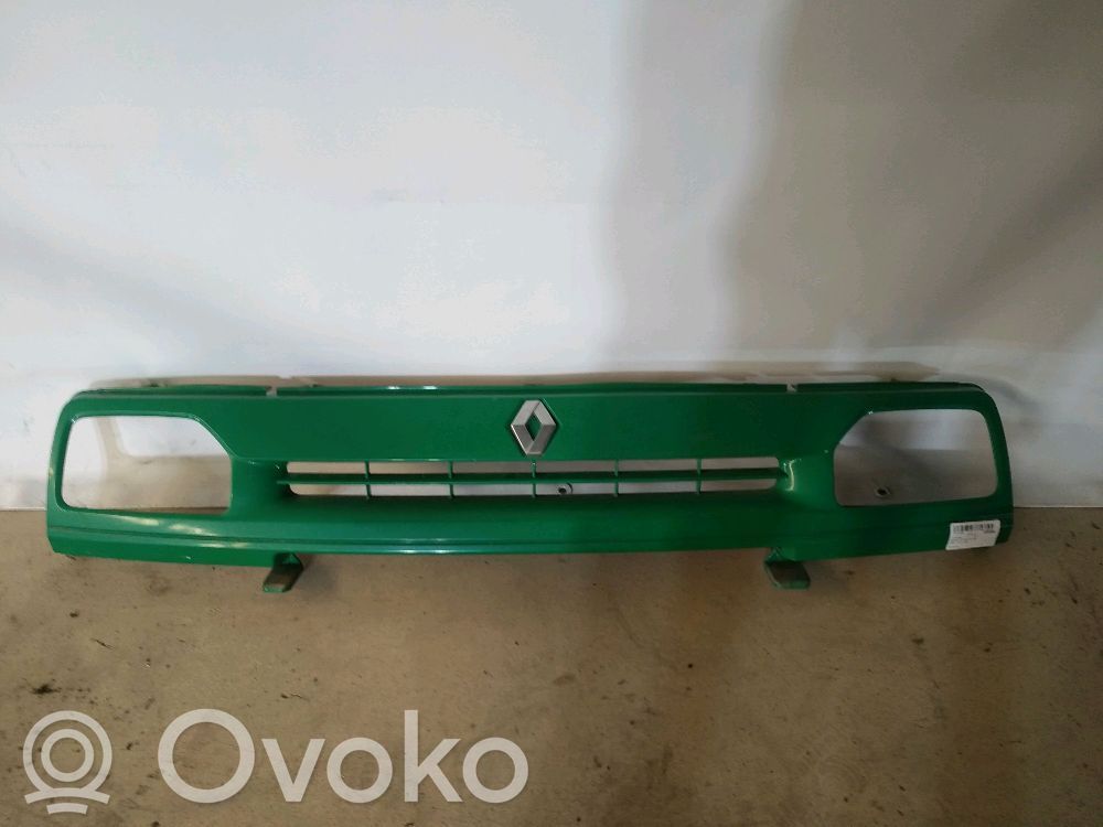 Renault Express Front bumper upper radiator grill 