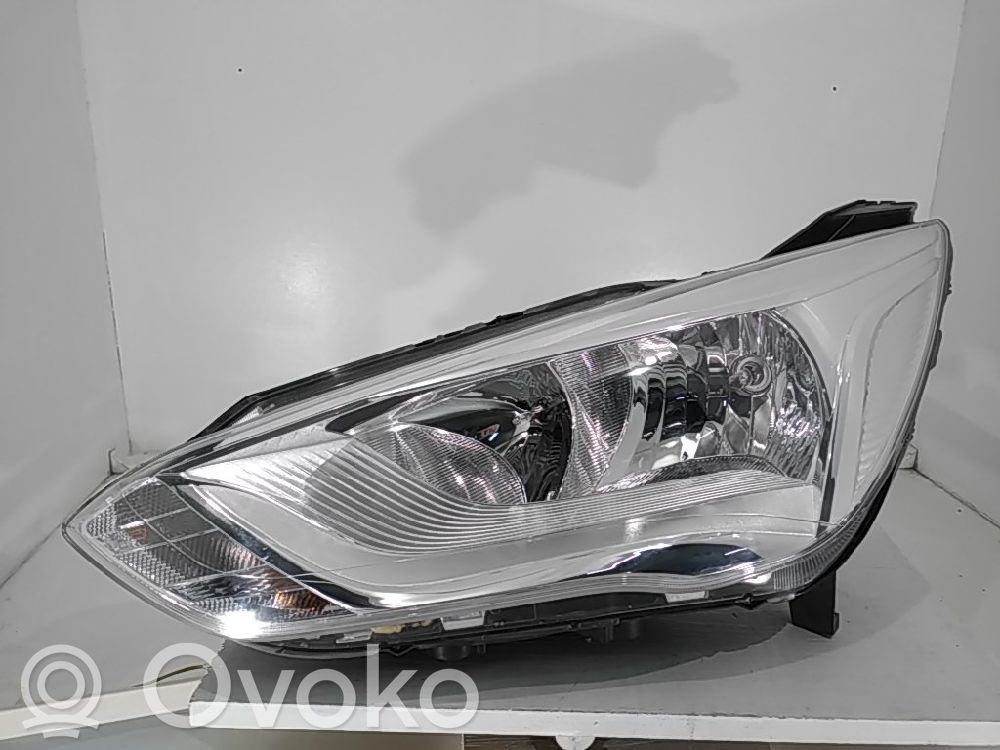 Ford C-MAX II Lampa przednia 
