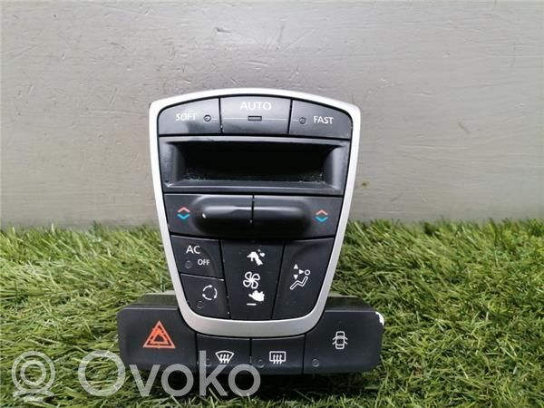 Renault Laguna III Interrupteur de climatisation (A / C) 