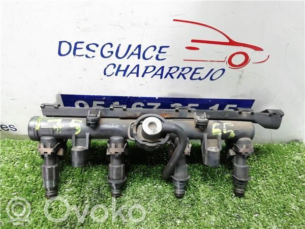 Seat Ibiza I (021A) Rampa inyectora 