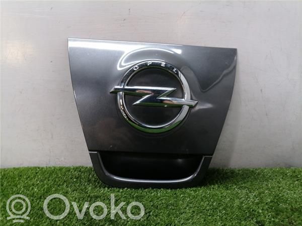 Opel Astra J Manecilla externa de puerta de carga 