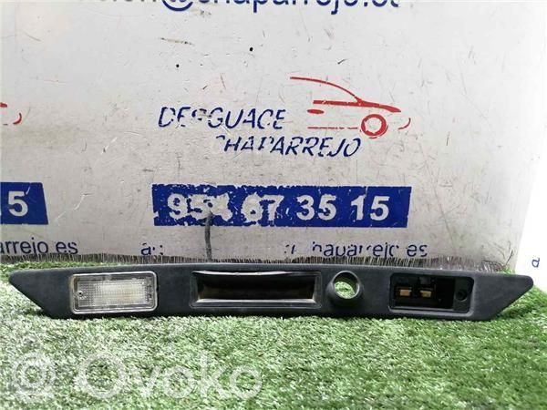 Loading door exterior handle