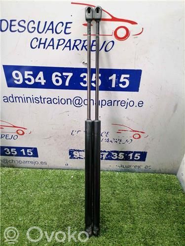 KIA Cerato Tailgate/trunk/boot lid buffer 