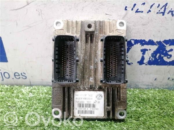 Fiat Grande Punto Unitate control motor/modul ECU 
