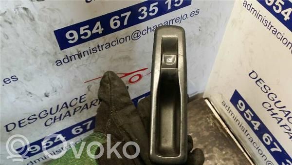 Przyciski szyb   829500004R