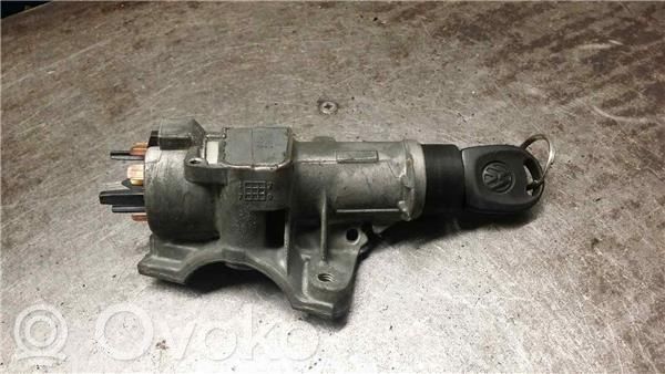 Volkswagen Polo II 86C 2F Blocchetto accensione 